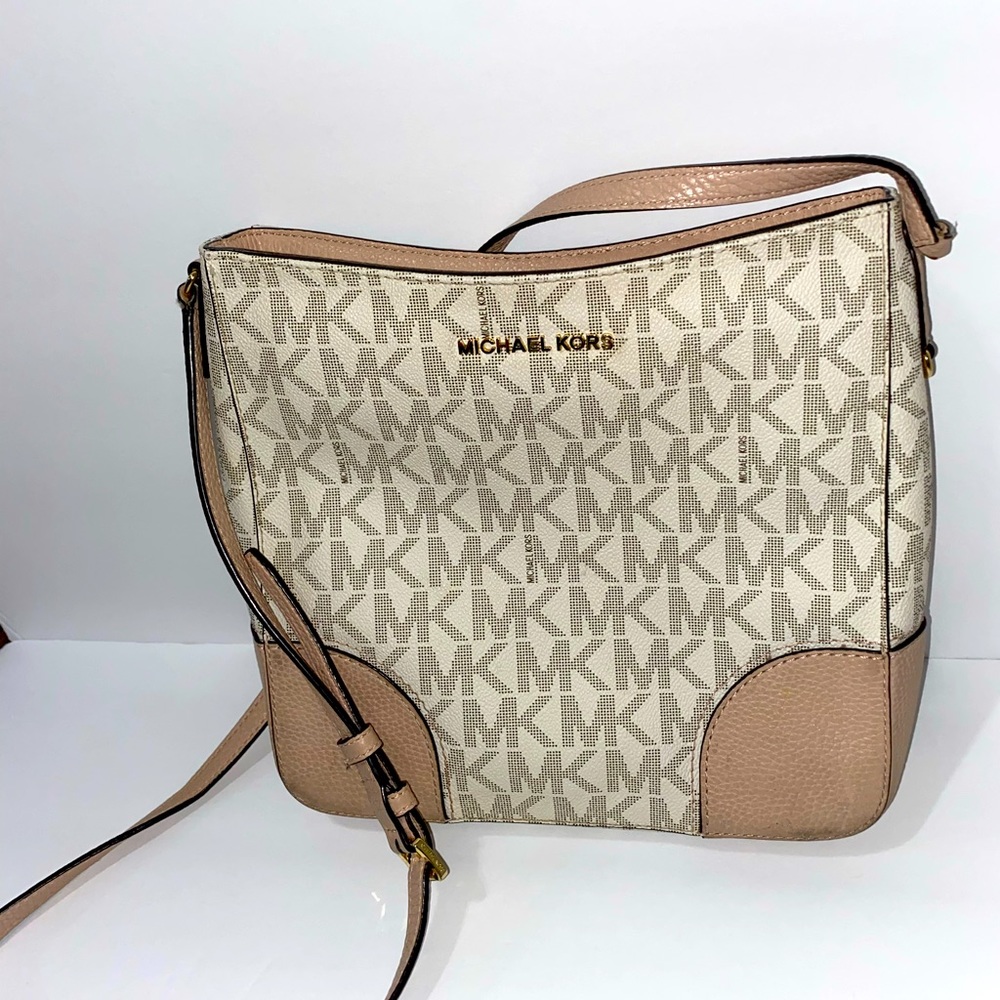 Michael Kors Cross Body